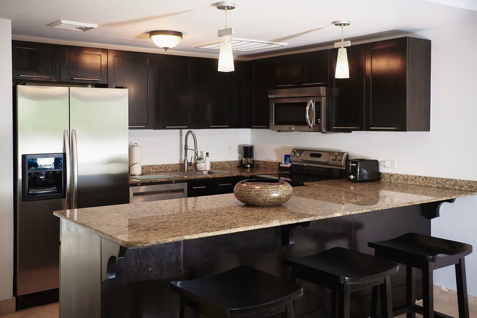 Terrazas - eat-in kitchen