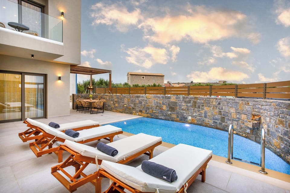 Sunbathe in the private pool of the villa