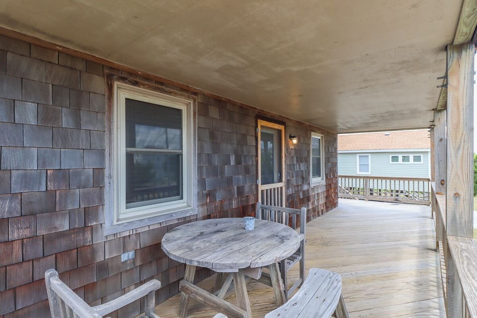 Main Level Deck