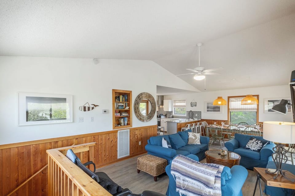 Top Level Living Area