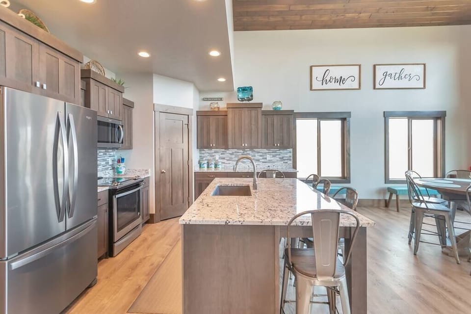 Open kitchen