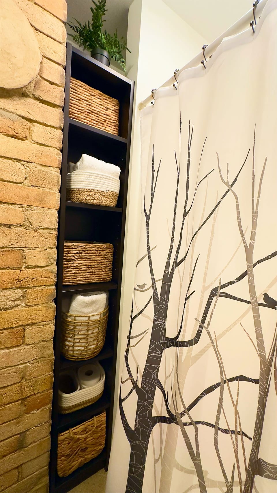 1st Floor Bathroom