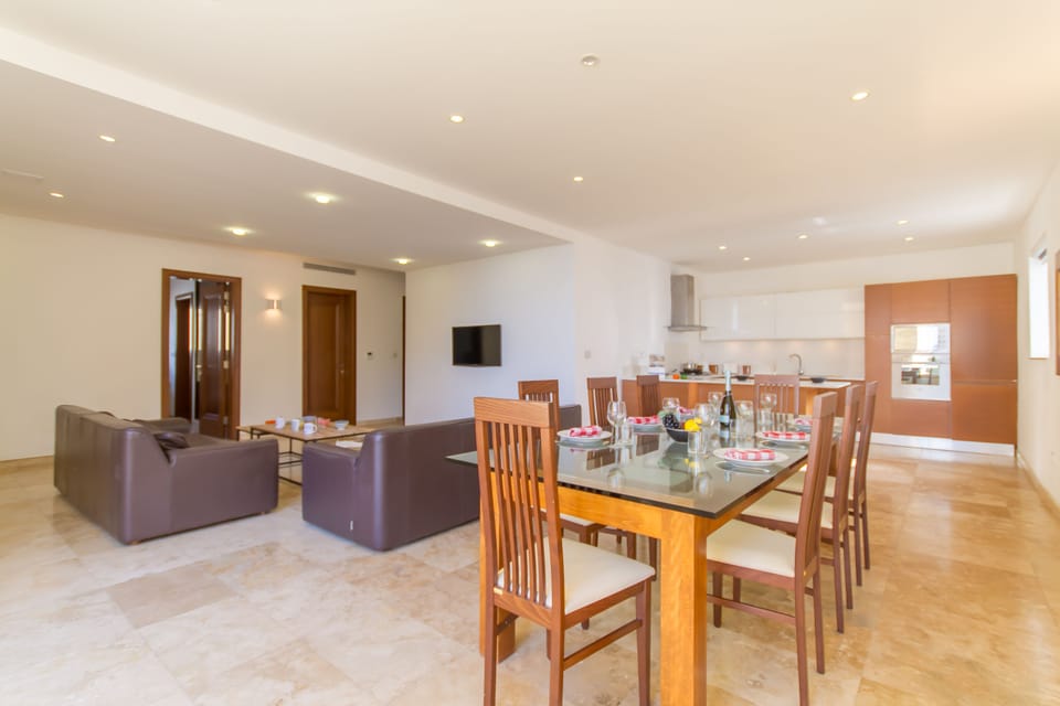 Living and dining room