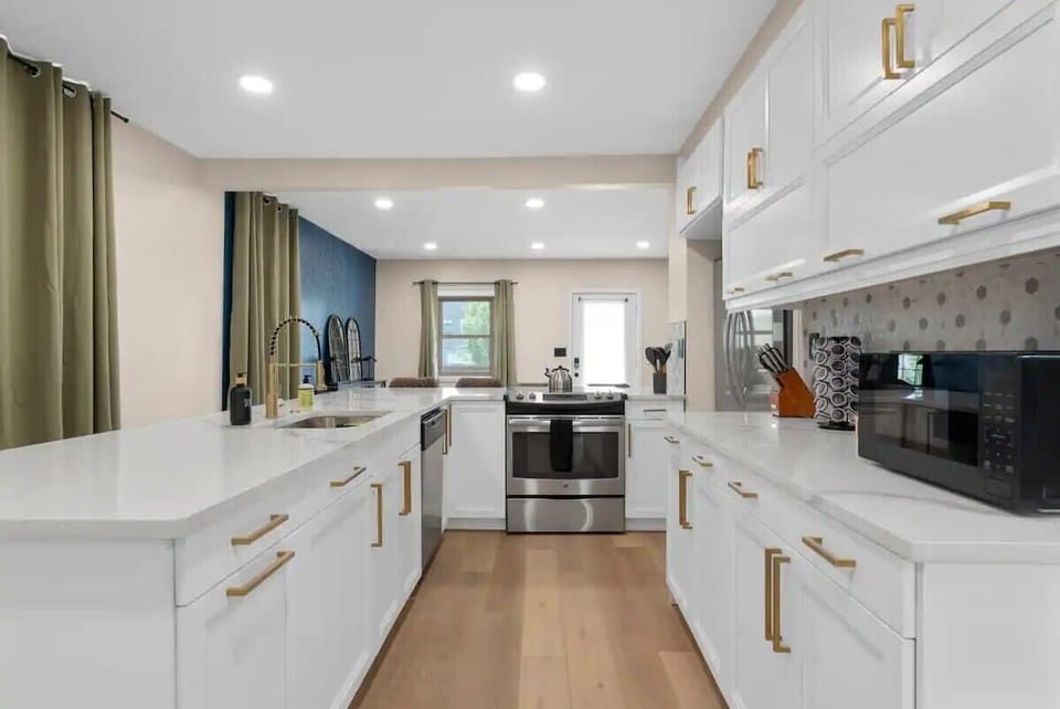 Fully stocked kitchen with high end appliances