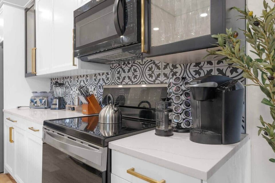 Fully stocked kitchen