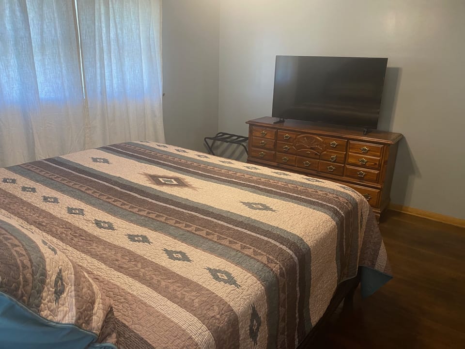 King Bedroom