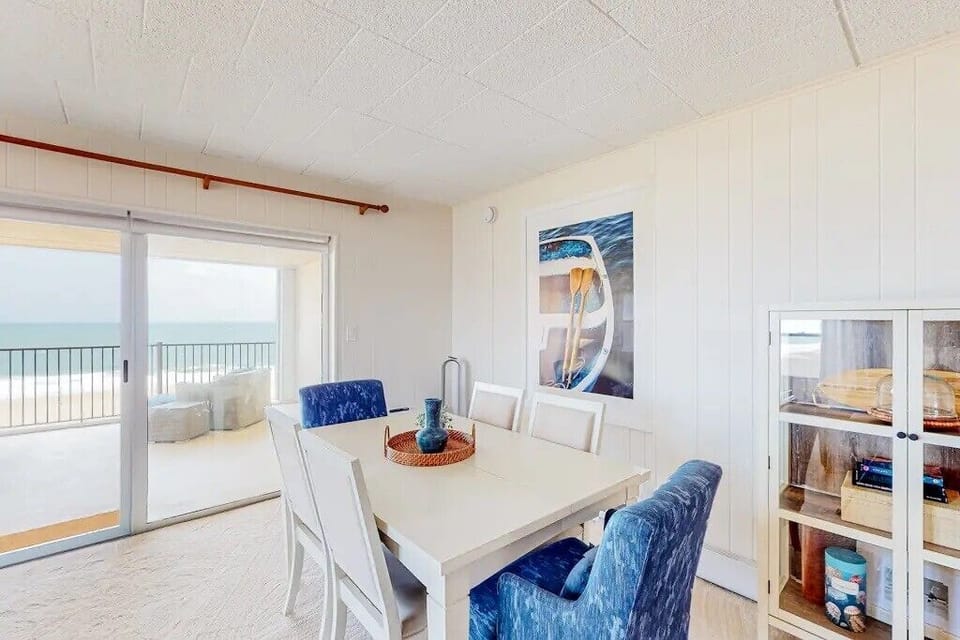 Dining Area with Ocean View