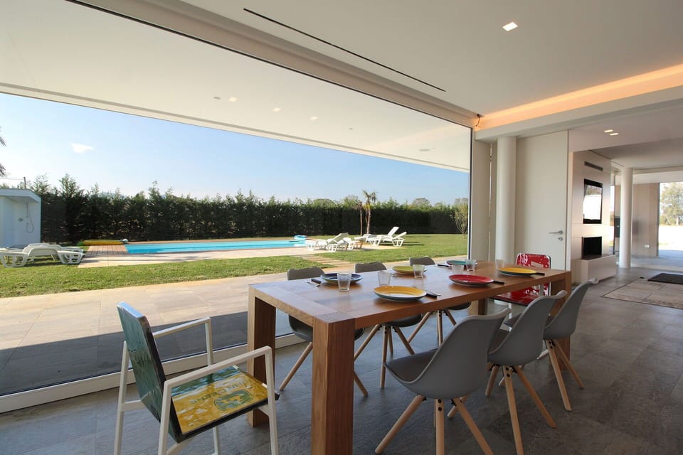 Autumn, Dining Room, Spring, Summer