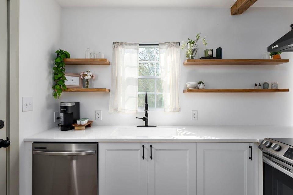Access to the keurig machine & dishwasher