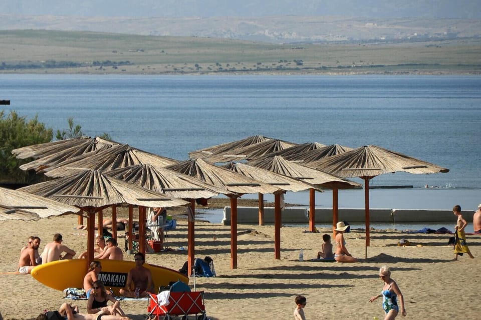 Nearby beaches
