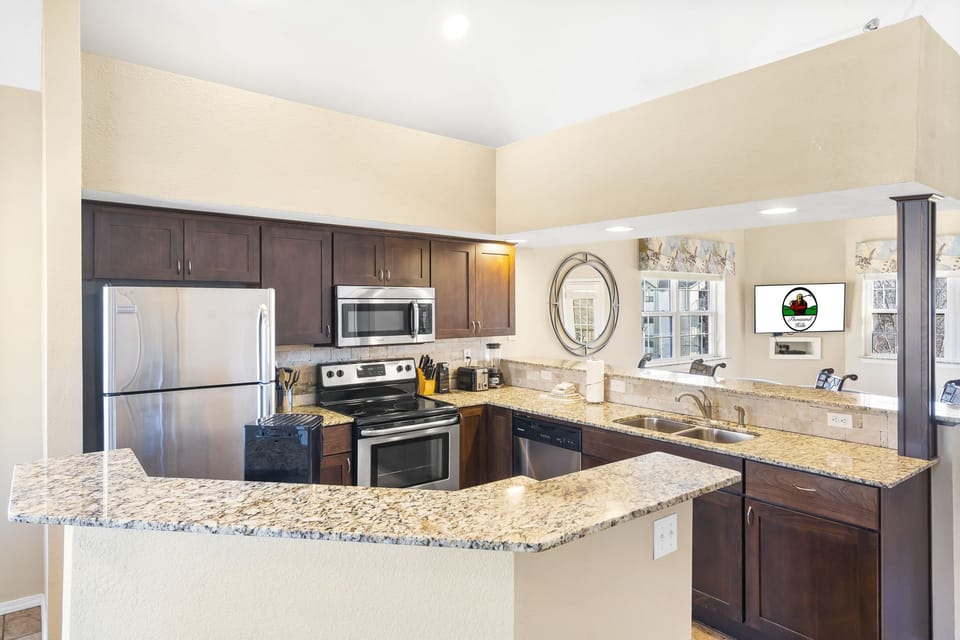 Full Kitchen