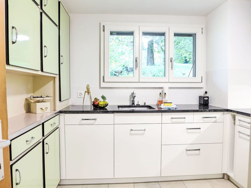 Cabinetry, Building, Countertop, Property, Kitchen Sink, Furniture, Sink, Tap, Window, Drawer