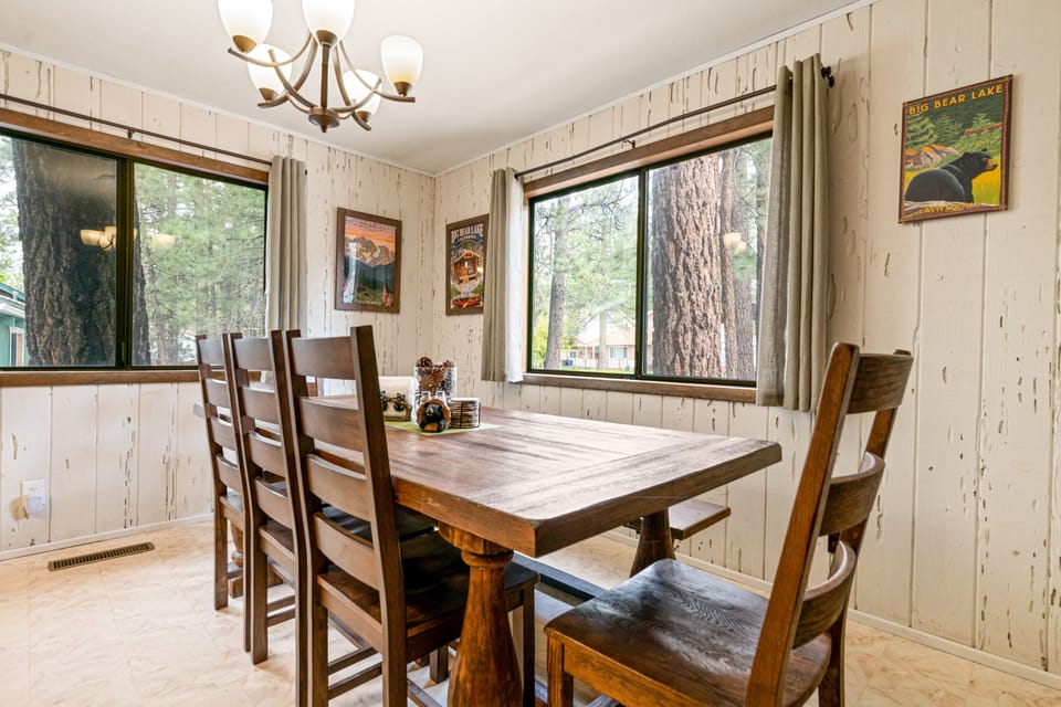 Dining Room. - Dining Table - 8 adults or up to 10 w/kids (bench seating on side), and additional 4 bar stool seating