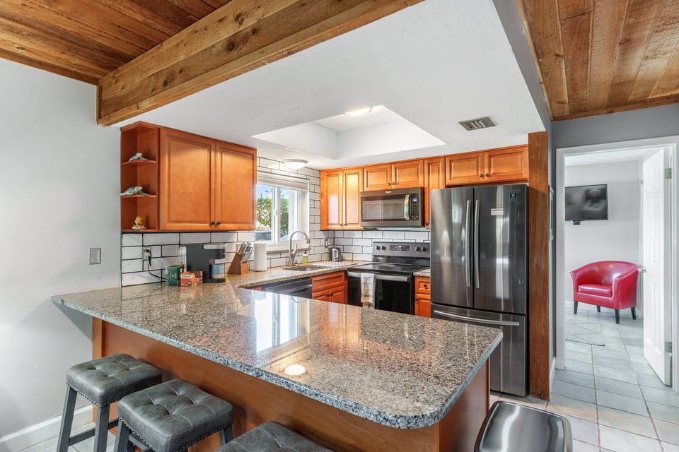 Kitchen with New Appliances!