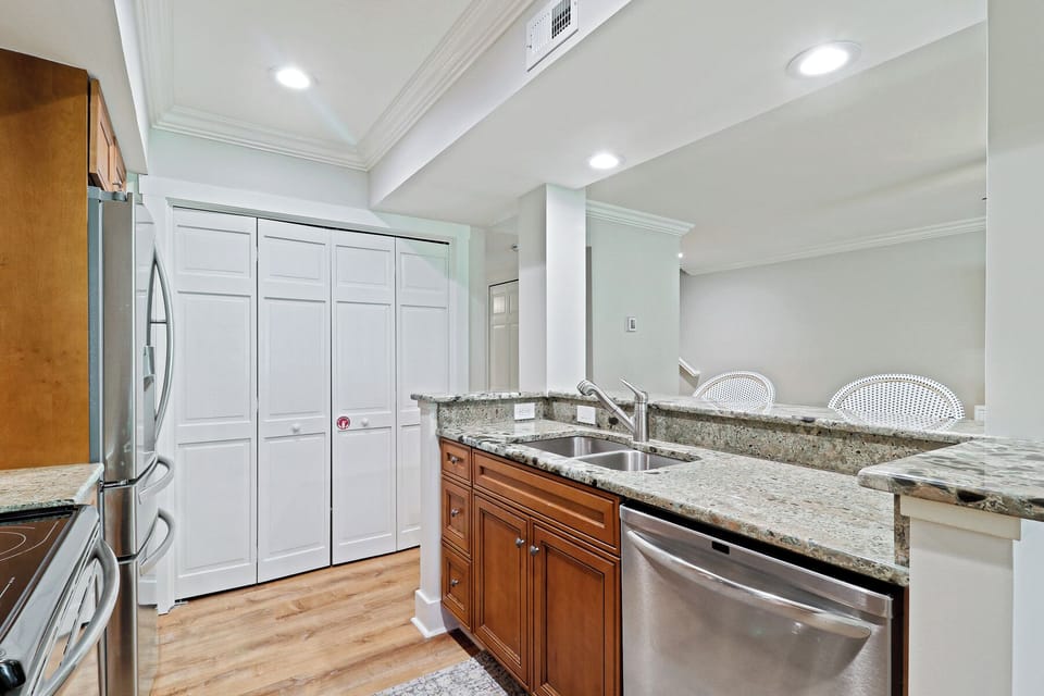 233 Turnberry Villa | Kitchen - 233 Turnberry Villa | Kitchen