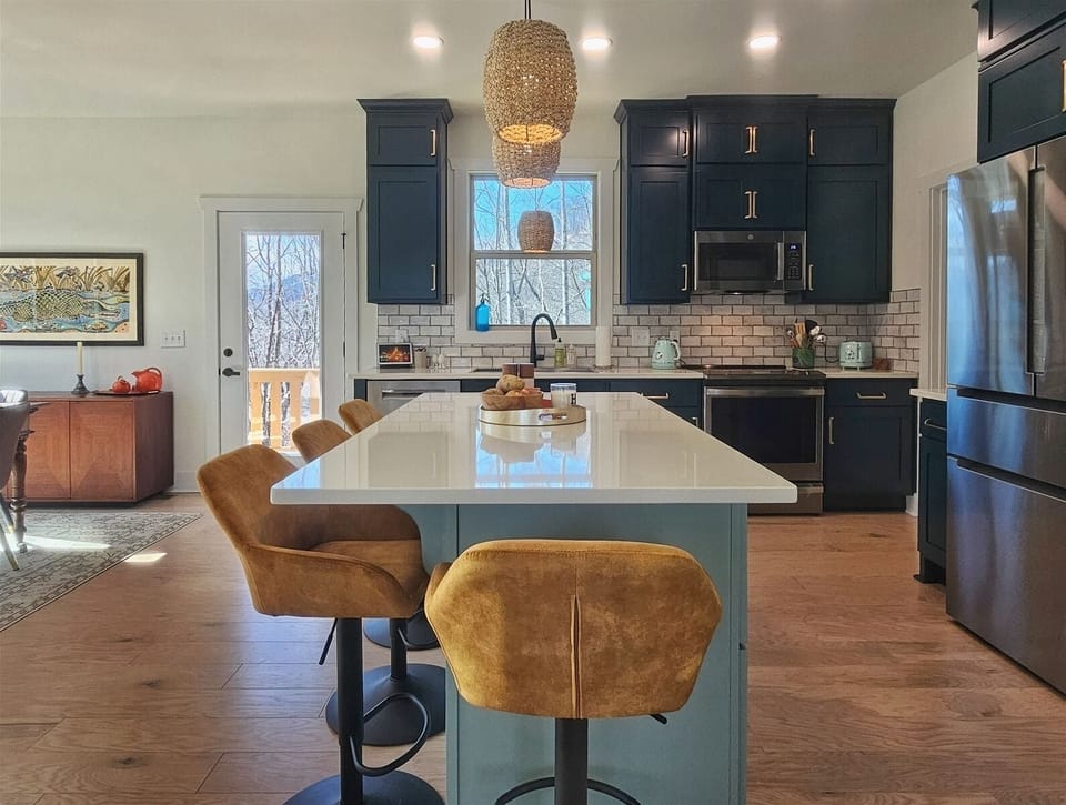 Main Level- Kitchen Island