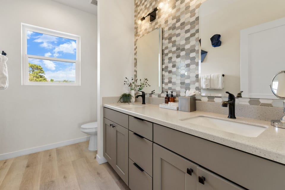 ensure primary bathroom, double vanity, walk-in shower