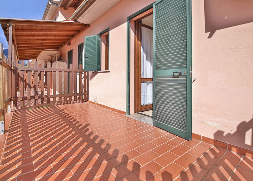 External area-Eden-Elba Island