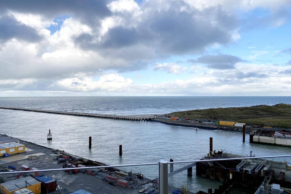 Surroundings [summer] (1-5 km)