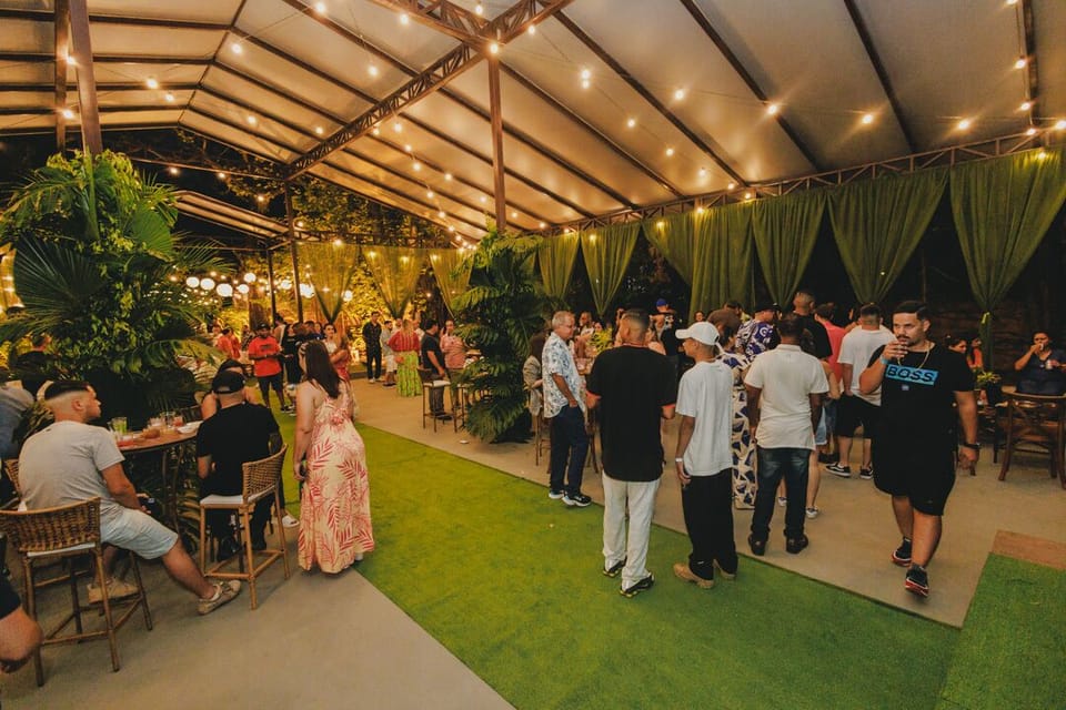 Banquet hall