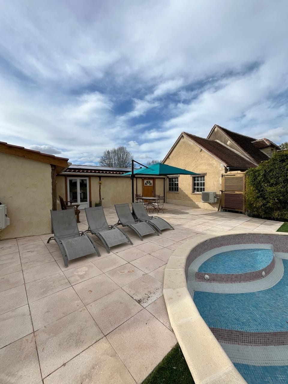 Terrace/patio