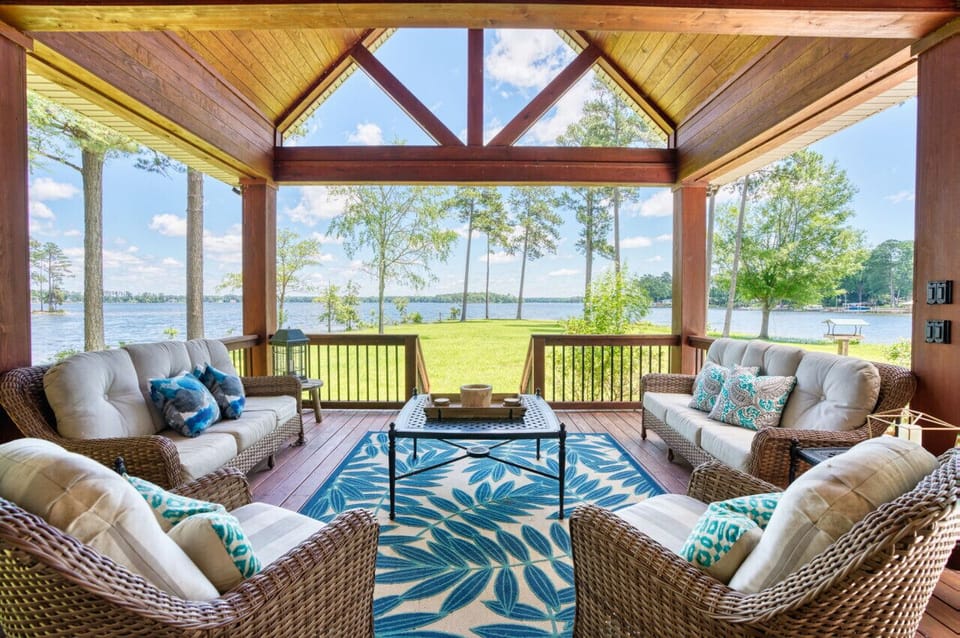 Welcome to Paradise Point on Lake Murray!