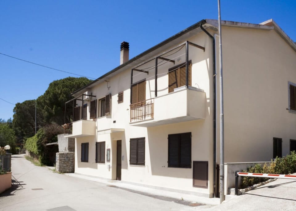 External view-Celeste-Elba Island