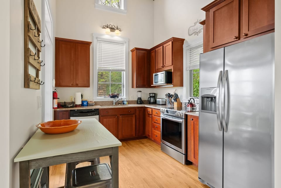 Fully Stocked Kitchen