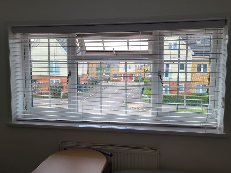 Room 5 (upto 3 people)
