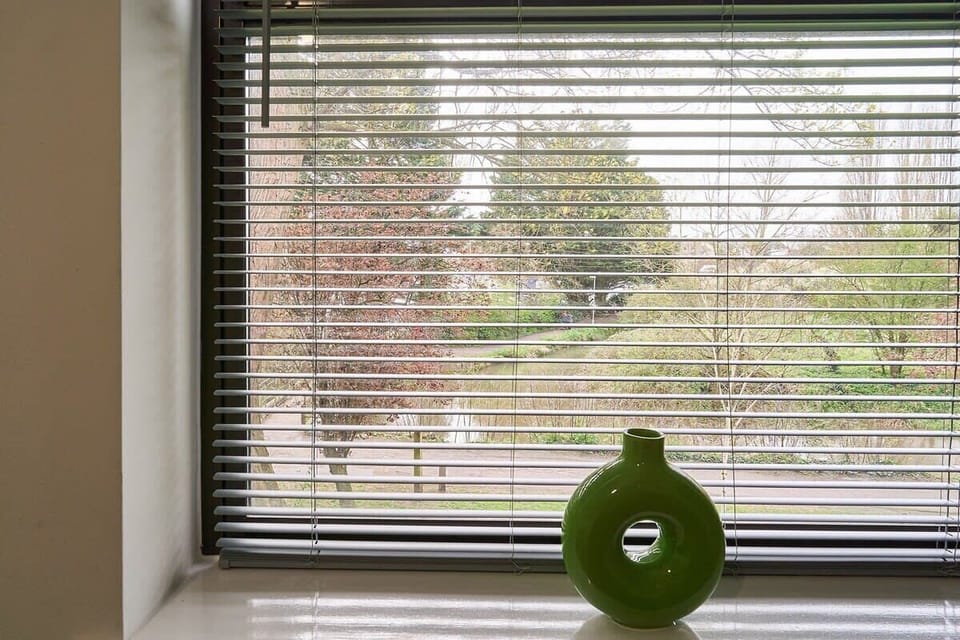 23 Waterside Place, Taunton - Host & Stay