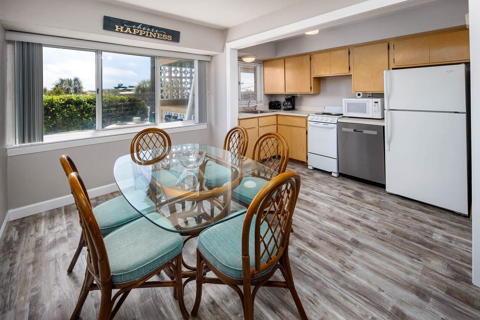 Dining Room and Kitchen