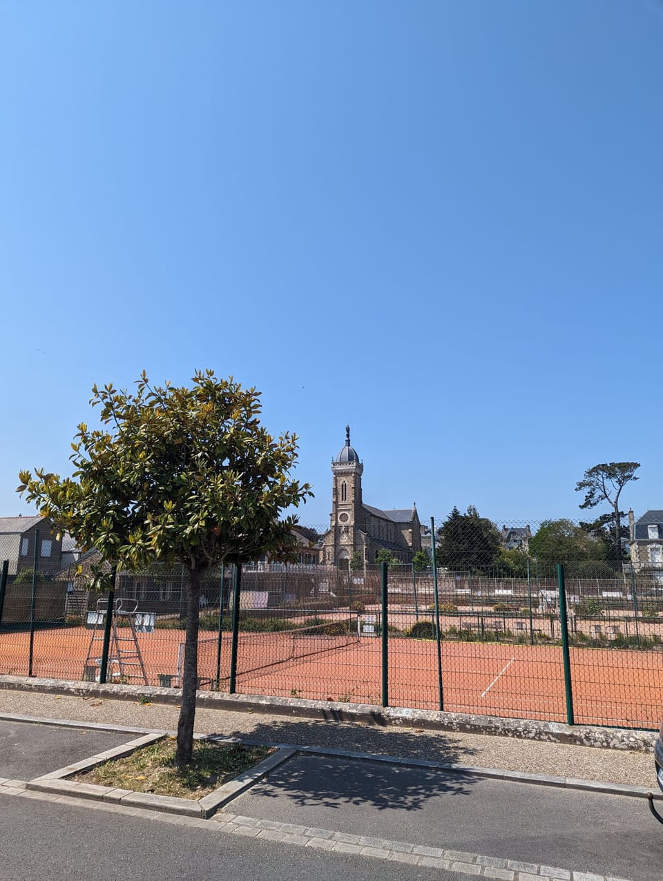 Sport court