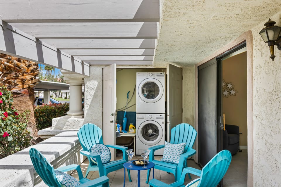 Free private laundry