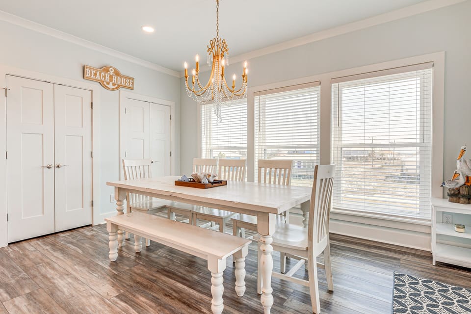 Dining Area | Main Level | Central A/C & Heating