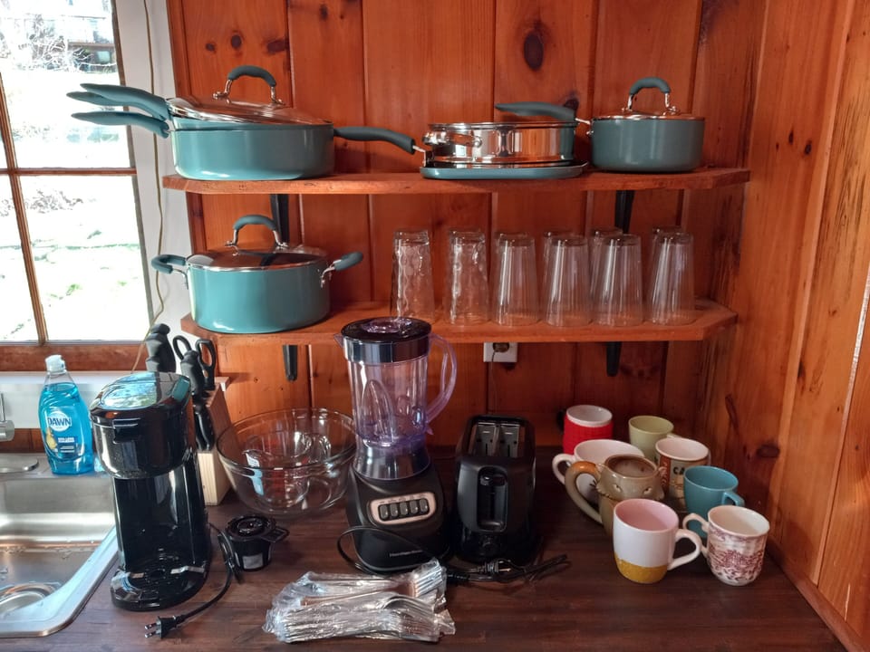 We have a fully stocked kitchen with all the cookware you will need!