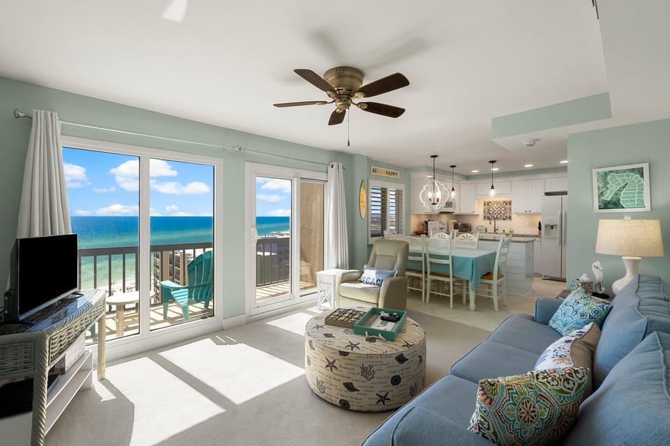 Picturesque view of the Gulf from the living room