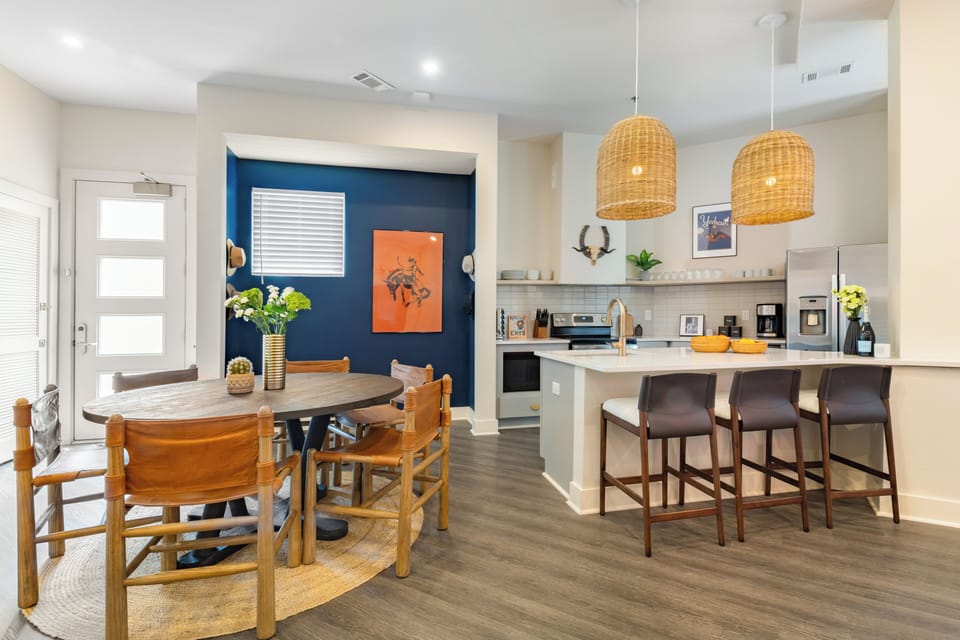 Open floor plan.