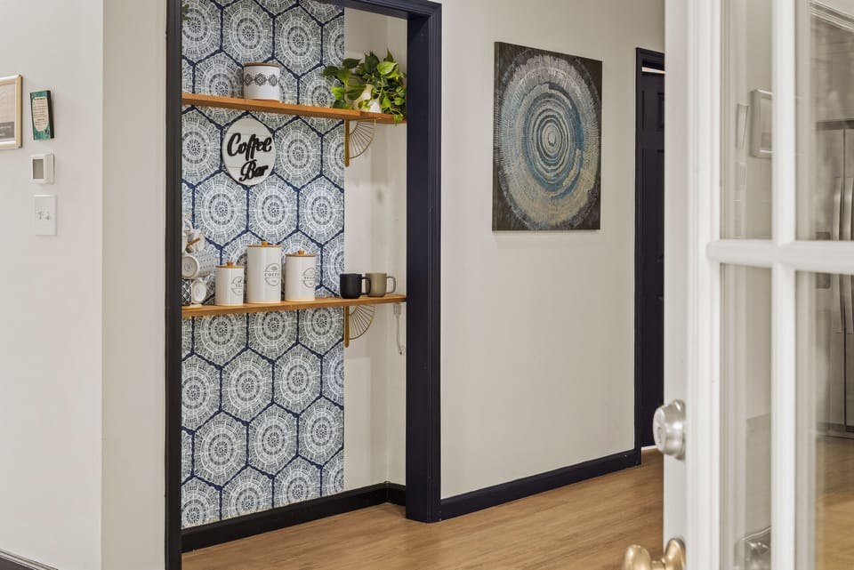 Beautiful blue accents in the kitchen.