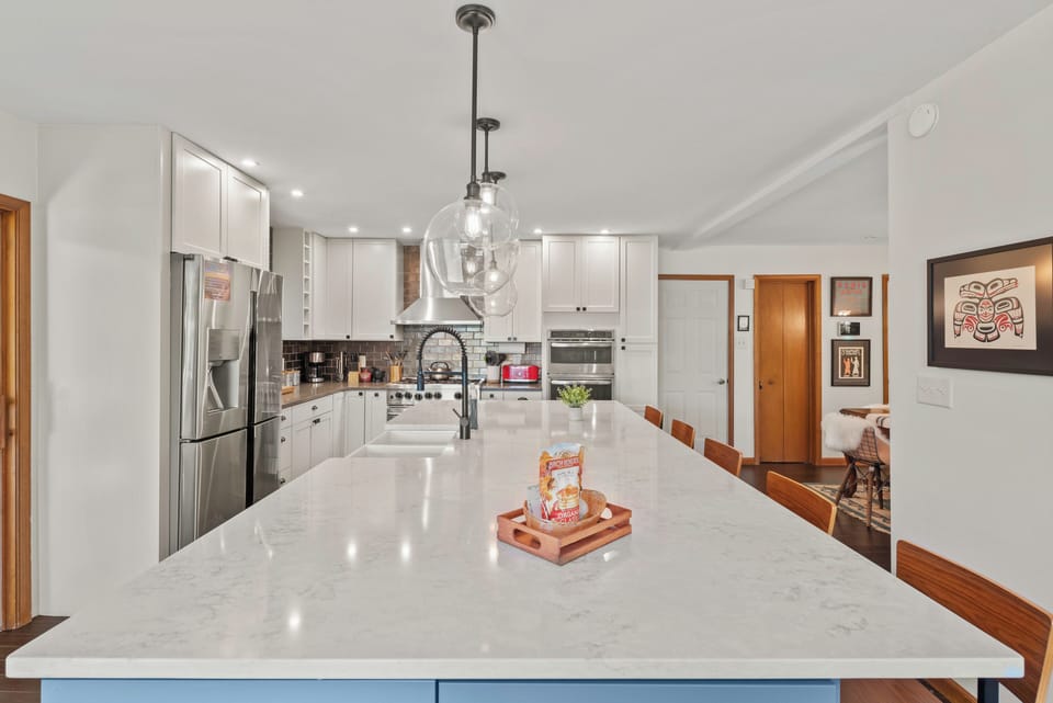 Spacious elegance for the chef.