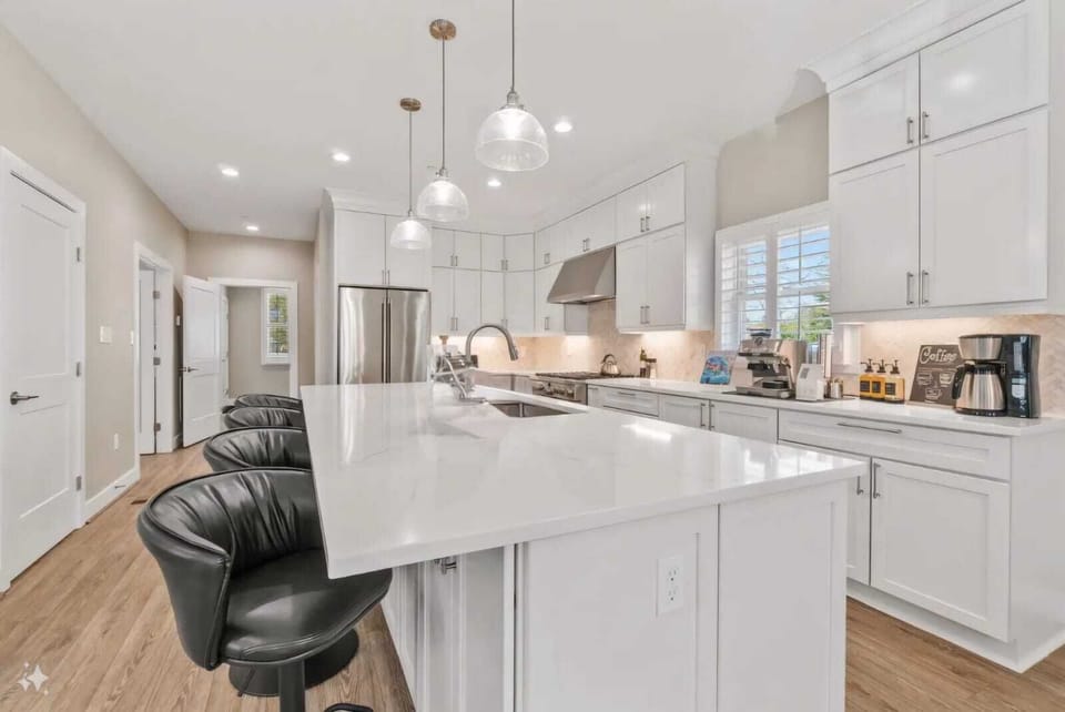 Chef's kitchen