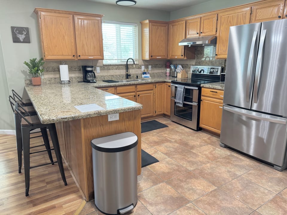 Full Kitchen