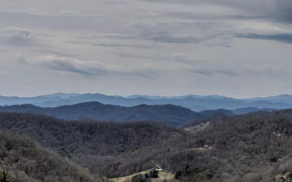 Full Range Blue Ridge Mountain Views at the top of the hill