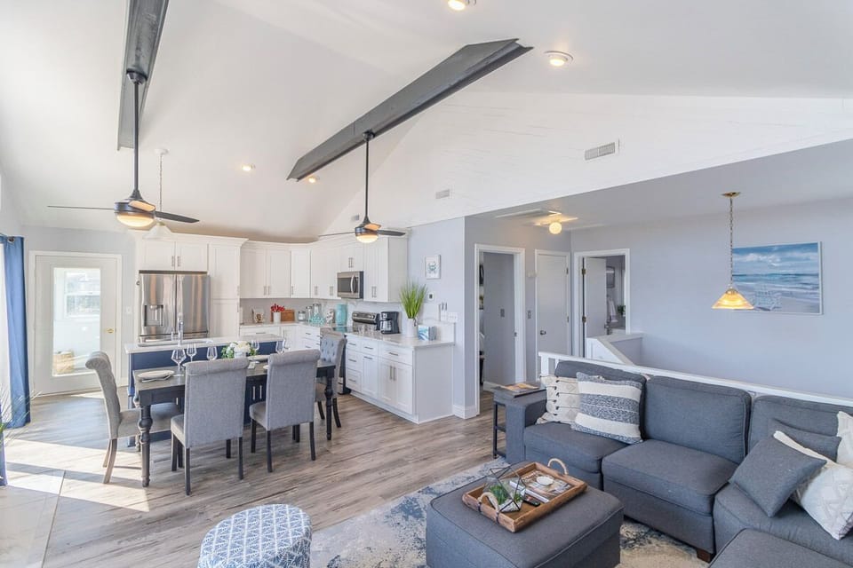Top Level Living Area