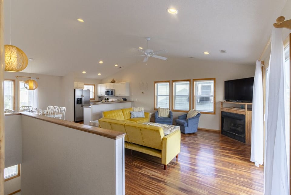 Top Level Living Area