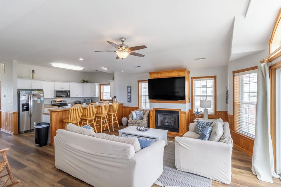 Top Level Living Area