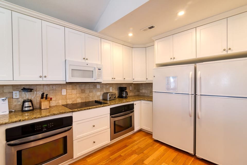 Top Level Kitchen