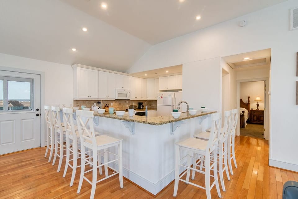 Top Level Kitchen