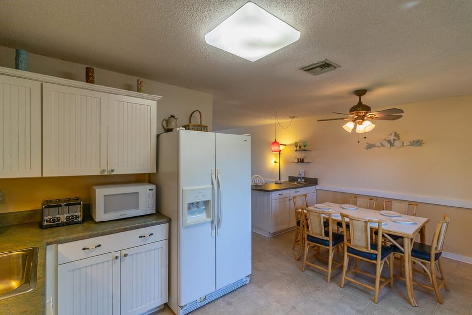 Top Level Kitchen