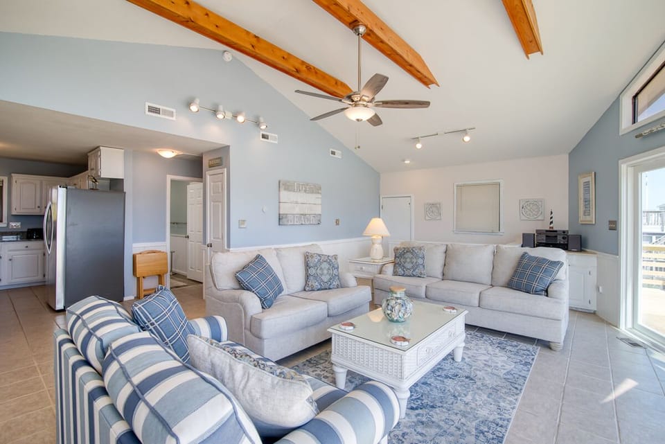 Top Level Living Area