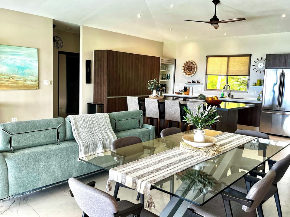 Large open concept great room with 55" SMART TV.